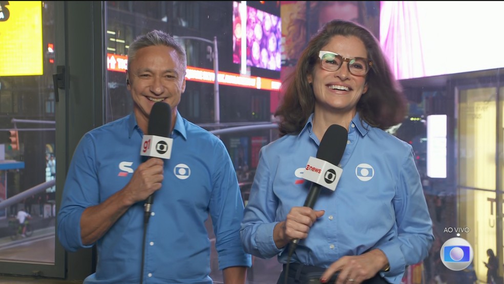 Paulo Nunes e Renata Vasconcellos em Nova York, nos Estados Unidos — Foto: Jornal Nacional/ Reprodução