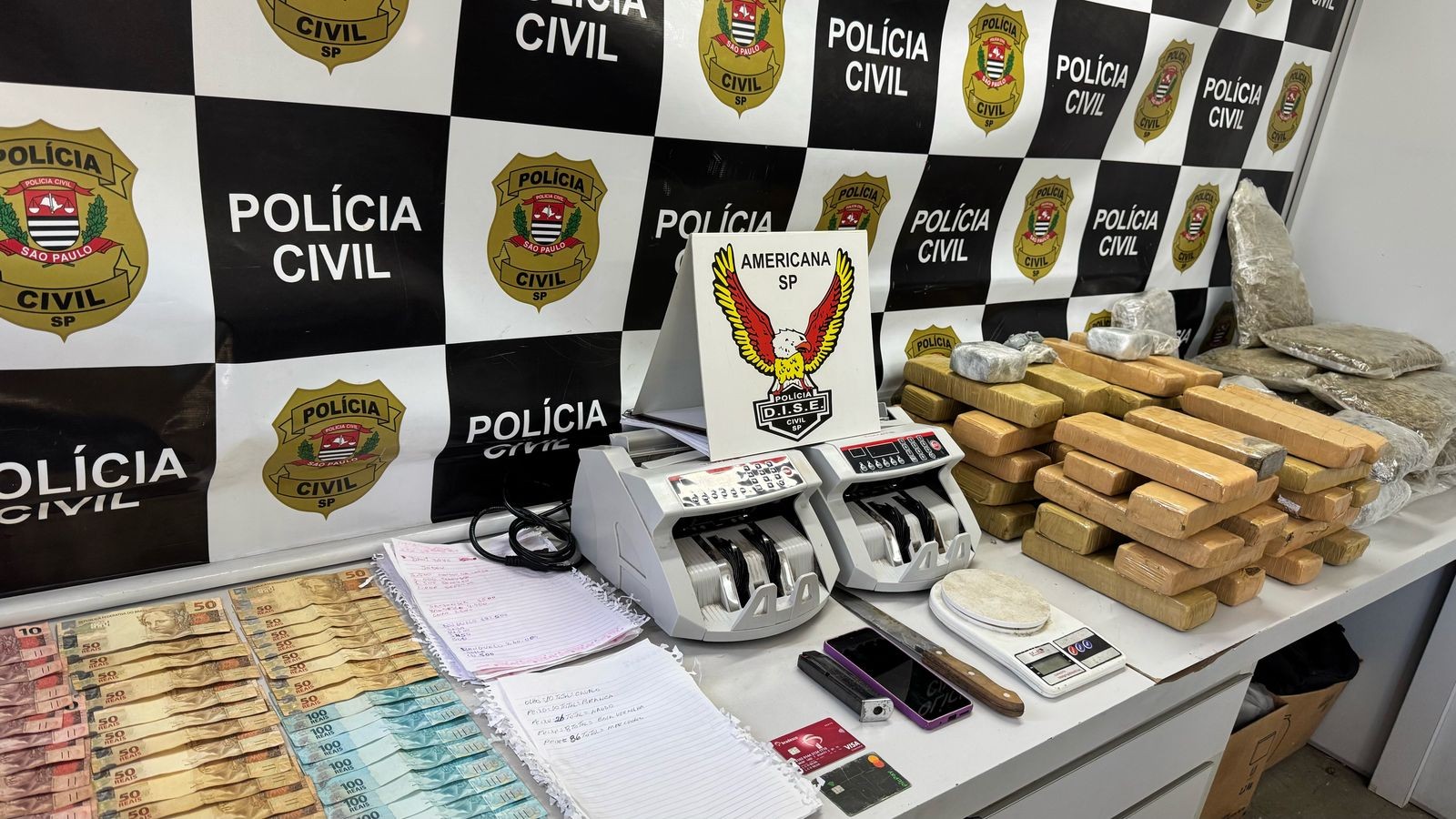 Mercedes de R$ 122 mil e 43 quilos de maconha são apreendidas em operação contra tráfico em SP