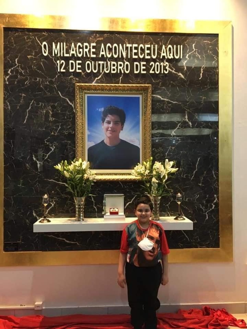 Menino que recebeu milagre na inauguração do altar para beato em MS — Foto: Marcelo Tenório/Arquivo Pessoal