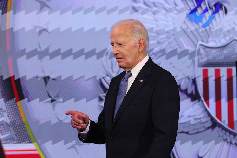 Joe Biden durante debate presidencial, nos Estados Unidos, em 27 de junho de 2024 — Foto: REUTERS/Brian Snyder