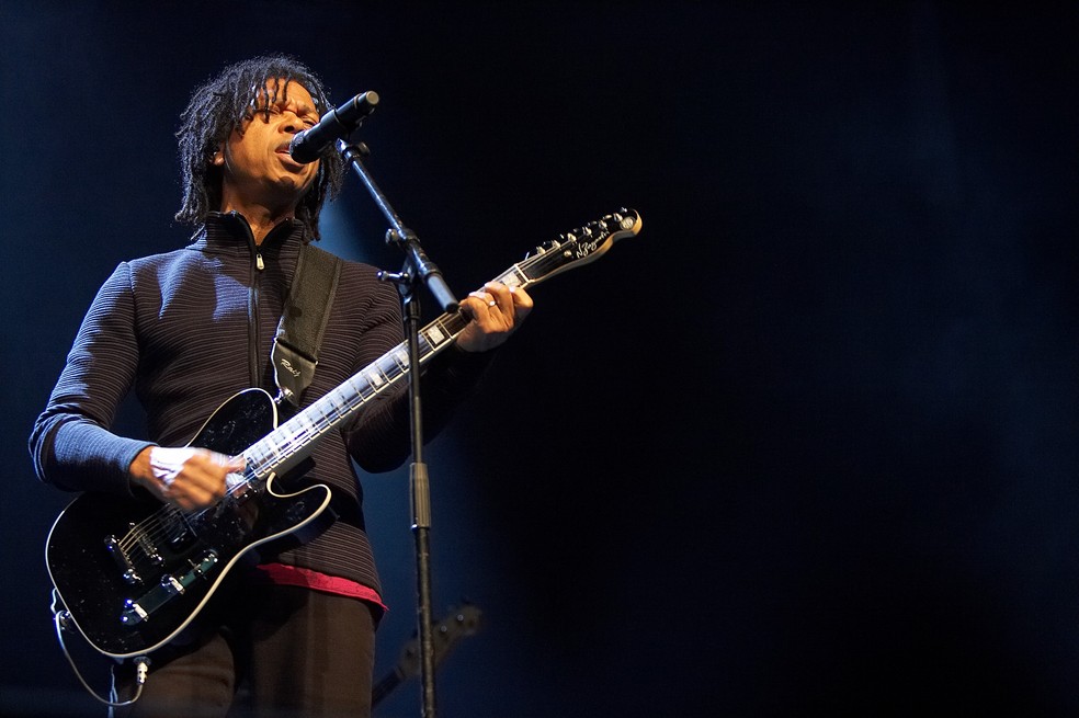 No sábado (21), Djavan faz show no Classic Hall, em Olinda  — Foto: Nana Moraes/Divulgação