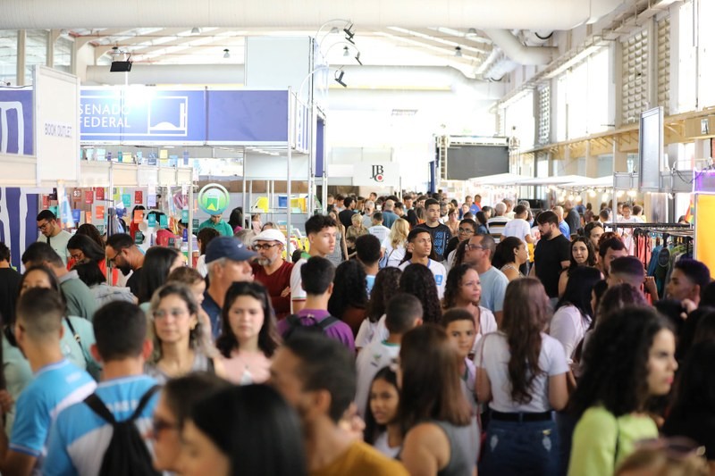 Mais de 700 autores vão lançar livros na Bienal Internacional de Alagoas