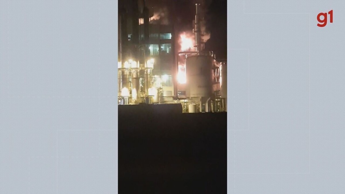 Incêndio atinge usina de cana-de-açúcar em Sertãozinho, SP 
