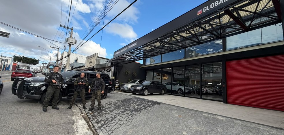 Policial reage a tentativa de assalto na Zona Leste de São Paulo — Foto: Abraão Cruz/g1 sp