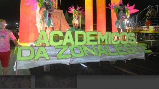 Quase um mês após o carnaval oficial, escolas desfilam em Rondônia
