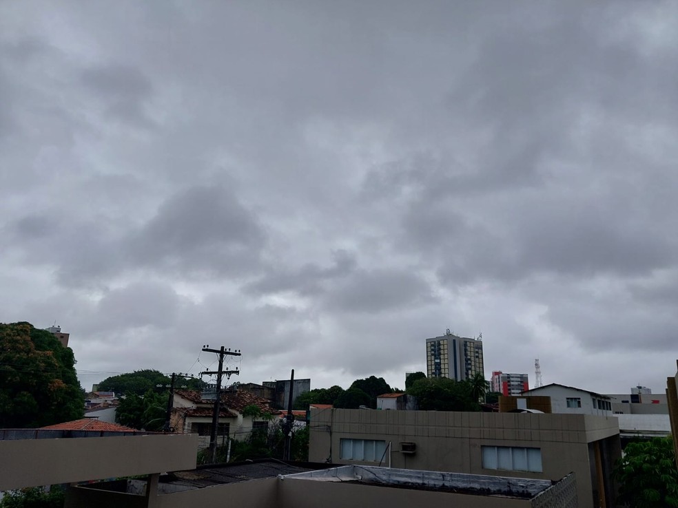 Chuva nublado, chuva Alagoas, chuva Maceió — Foto: g1 AL