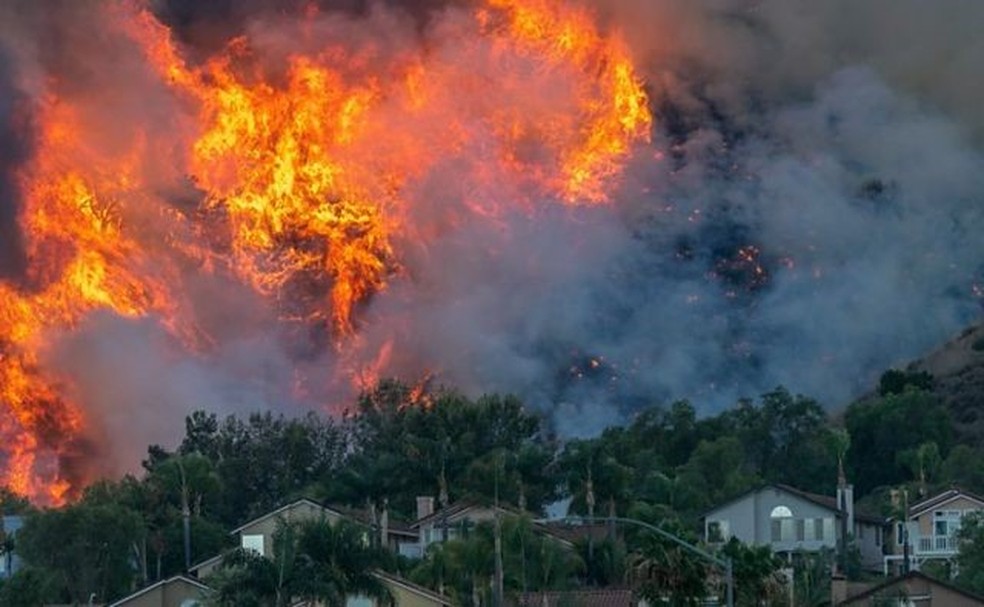 Governador do Havaí diz que cerca de 1.300 pessoas estão desaparecidas após incêndio — Foto: Getty Images/Via BBC