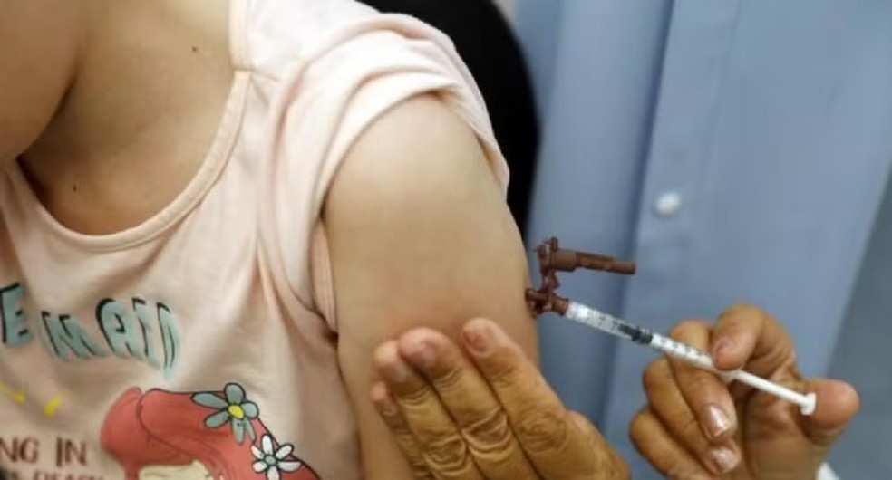 2 de 3
Atendimentos infantis por doenças respiratórias disparam na região e acendem alerta para baixa vacinação — Foto: Divulgação