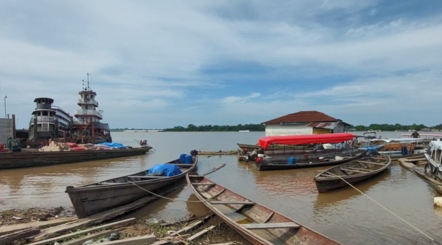 Jovem desaparece após cair de flutuante no Rio Solimões, no interior do AM