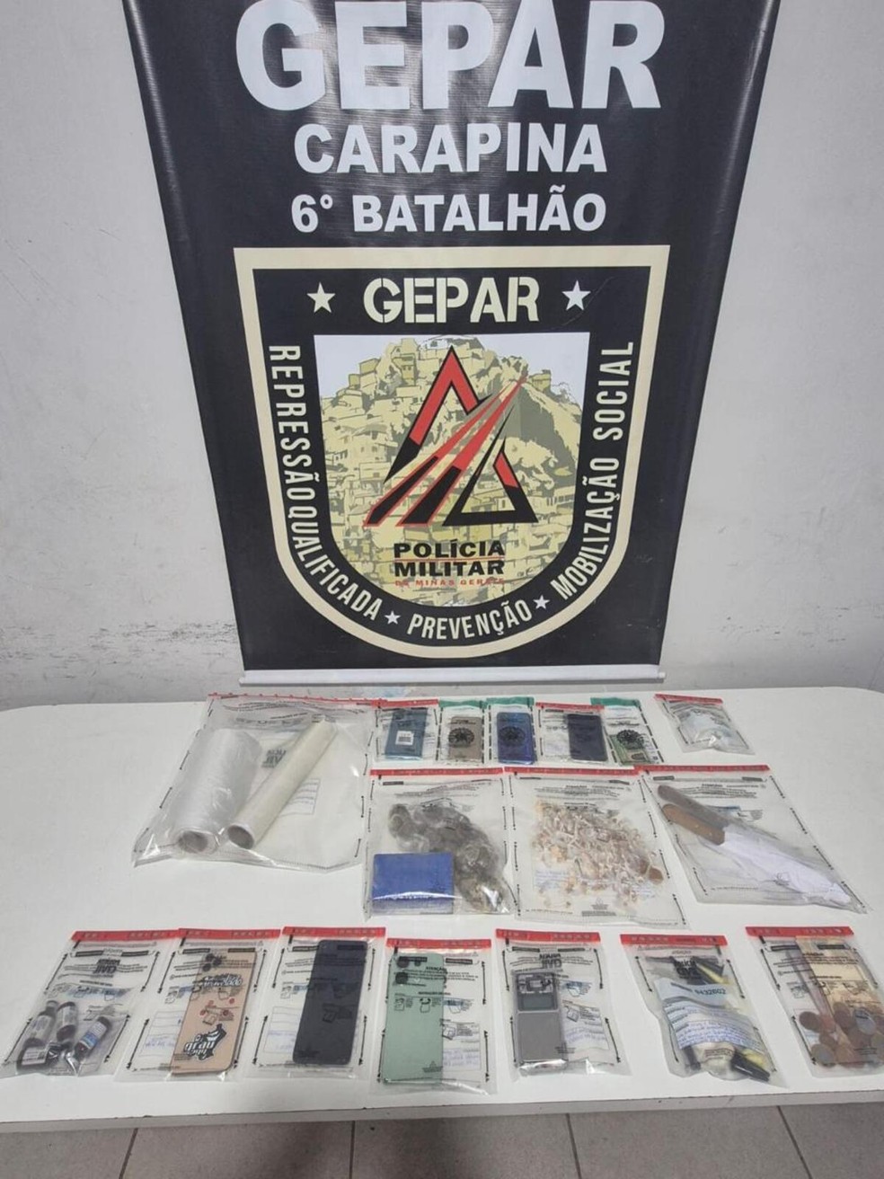 Material apreendido pela PM — Foto: Polícia Militar/Divulgação