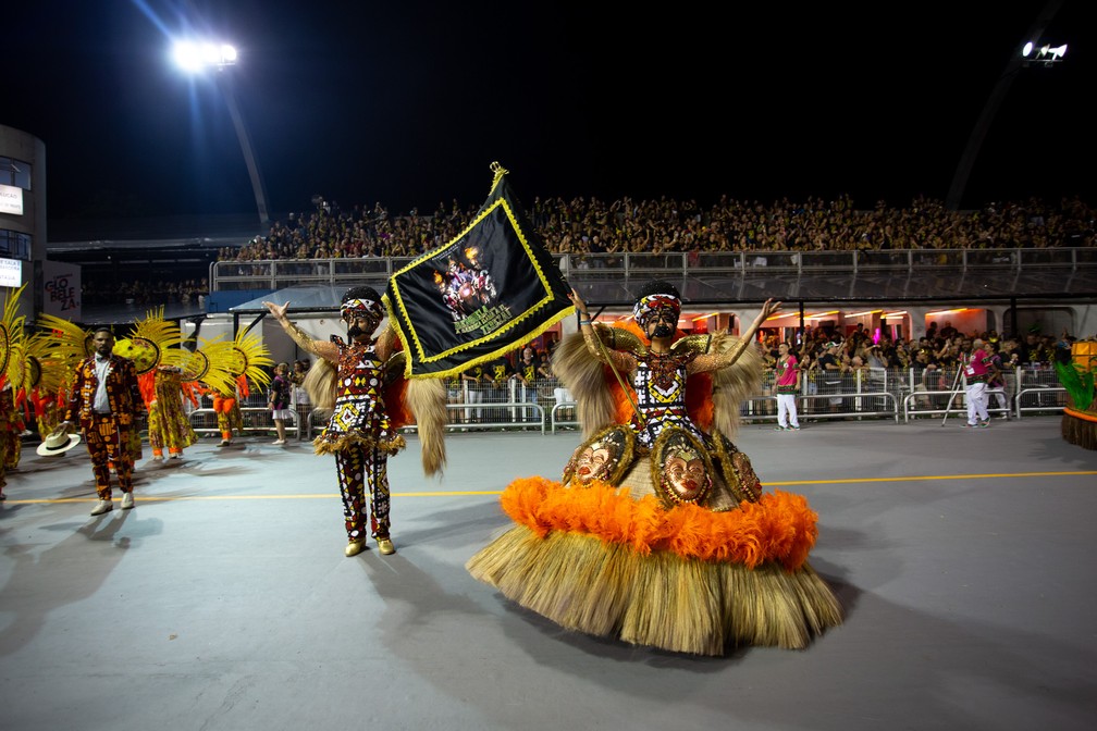 G1 - Pela 1ª vez, desfile Hare Krishna movimenta a Zona Sul do