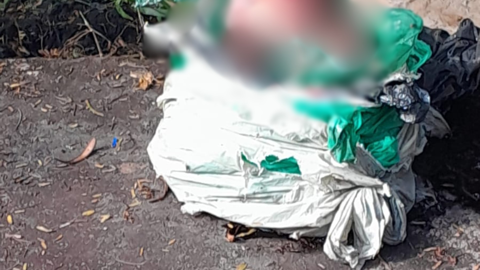 Recém-nascido é encontrado morto dentro de sacos de lixo, em Vitória do Mearim, no MA