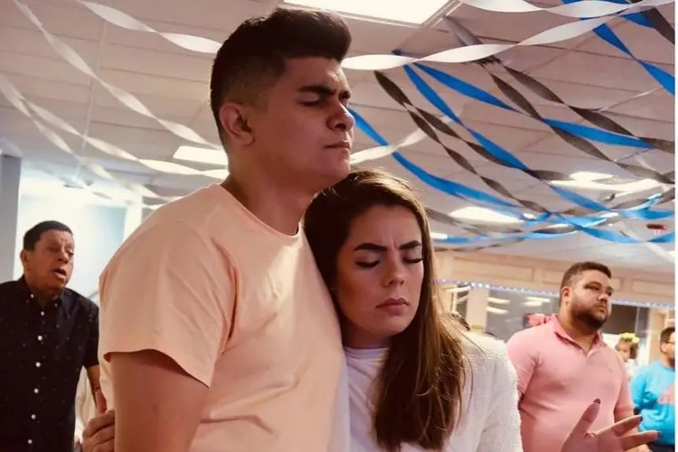 Lucas e Suyanne estão esperando a segunda filha. — Foto: Arquivo pessoal via BBC