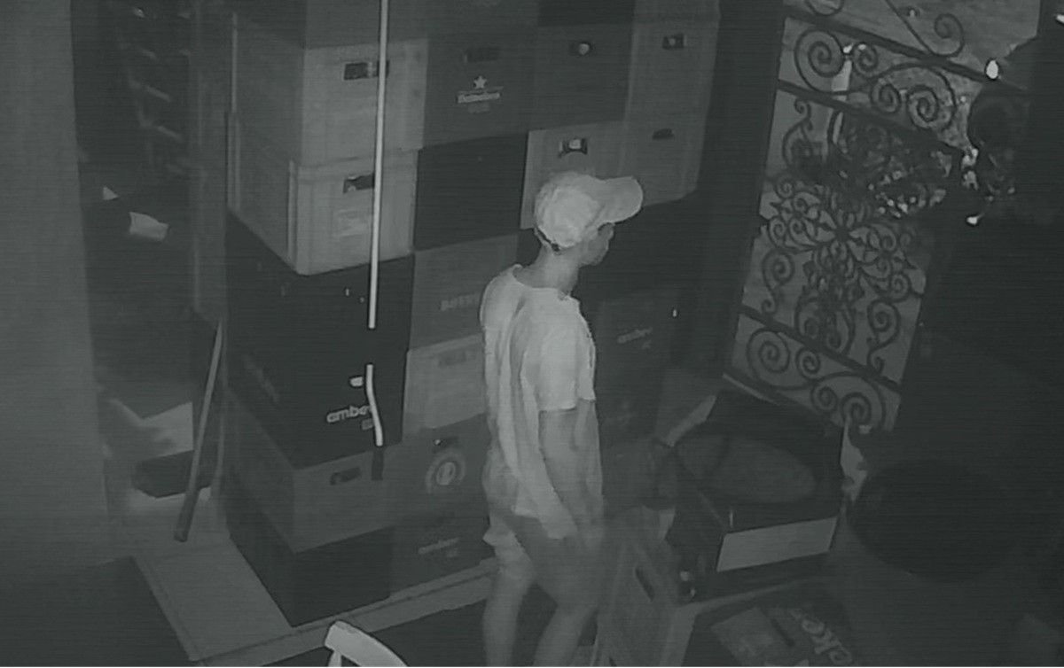Restaurante é furtado em Cabo Frio; suspeito é detido após ser reconhecido por câmeras