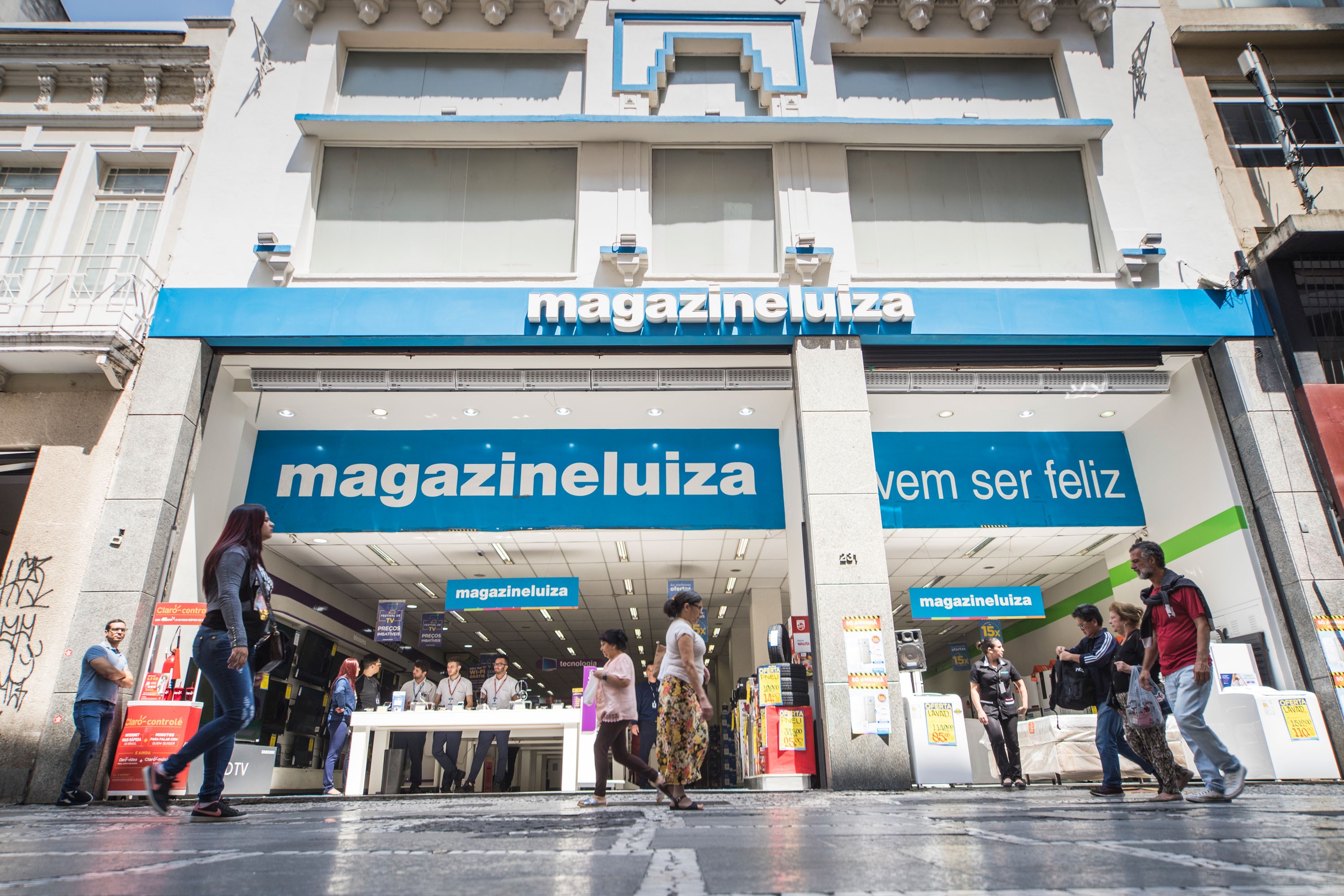 Magazine Luiza reverte prejuízo e lucra R$ 331,2 milhões no 3° trimestre