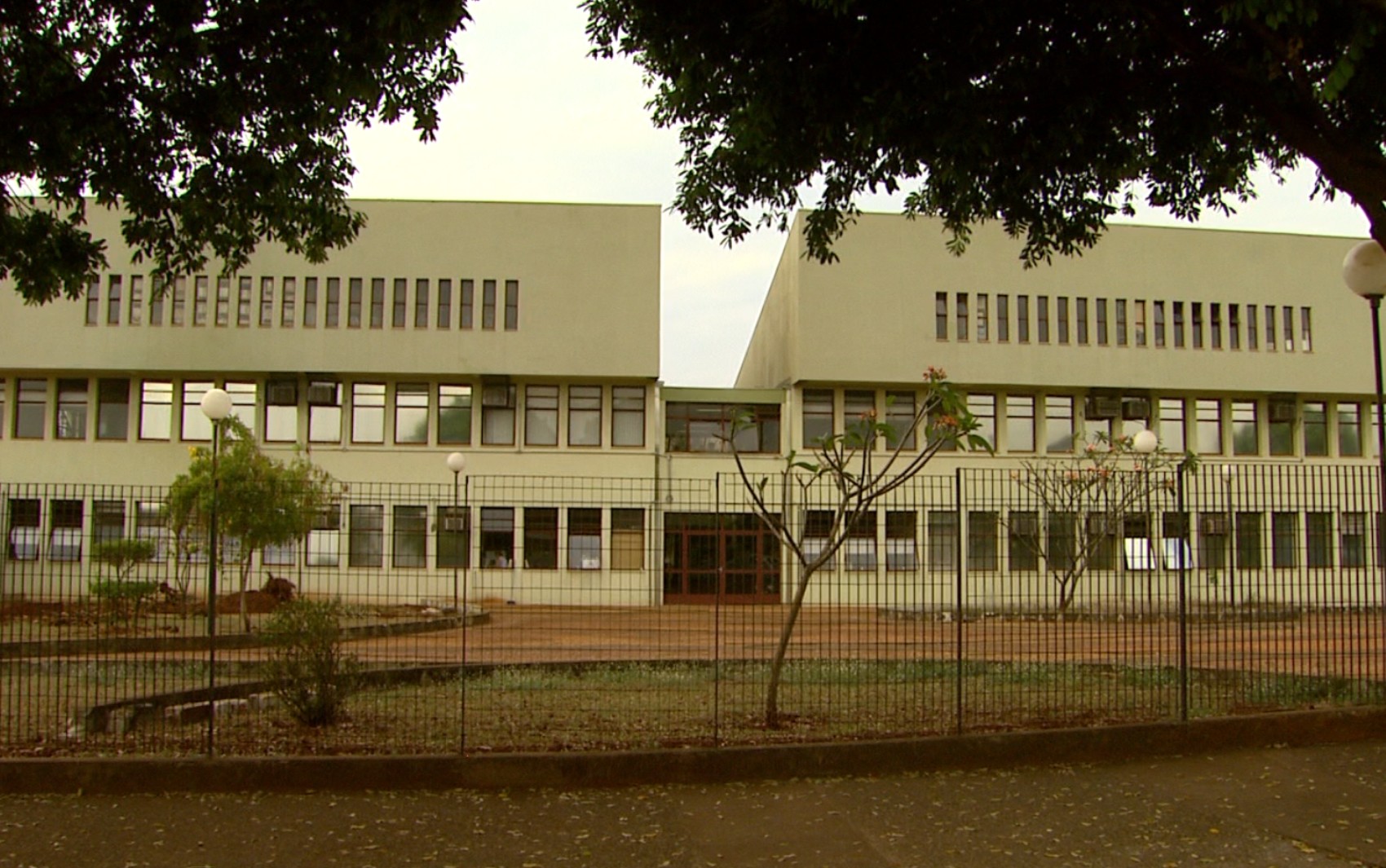 Justiça condena professor de Sertãozinho, SP, por assédio e importunação sexual contra aluno
