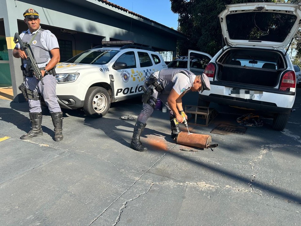 Homem foi preso por tráfico de drogas em Presidente Epitácio (SP) — Foto: Polícia Rodoviária