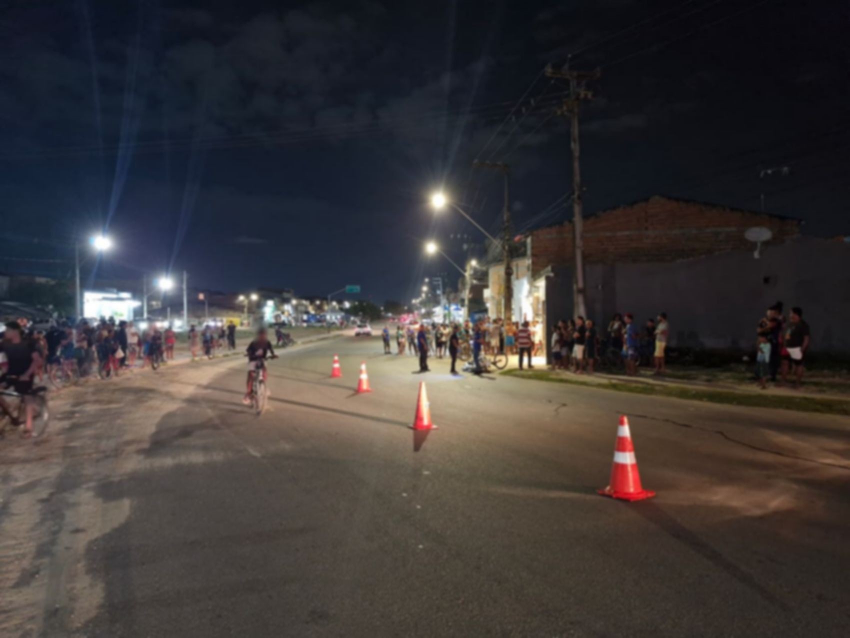 Ciclista morre após colidir com ônibus em Aracaju