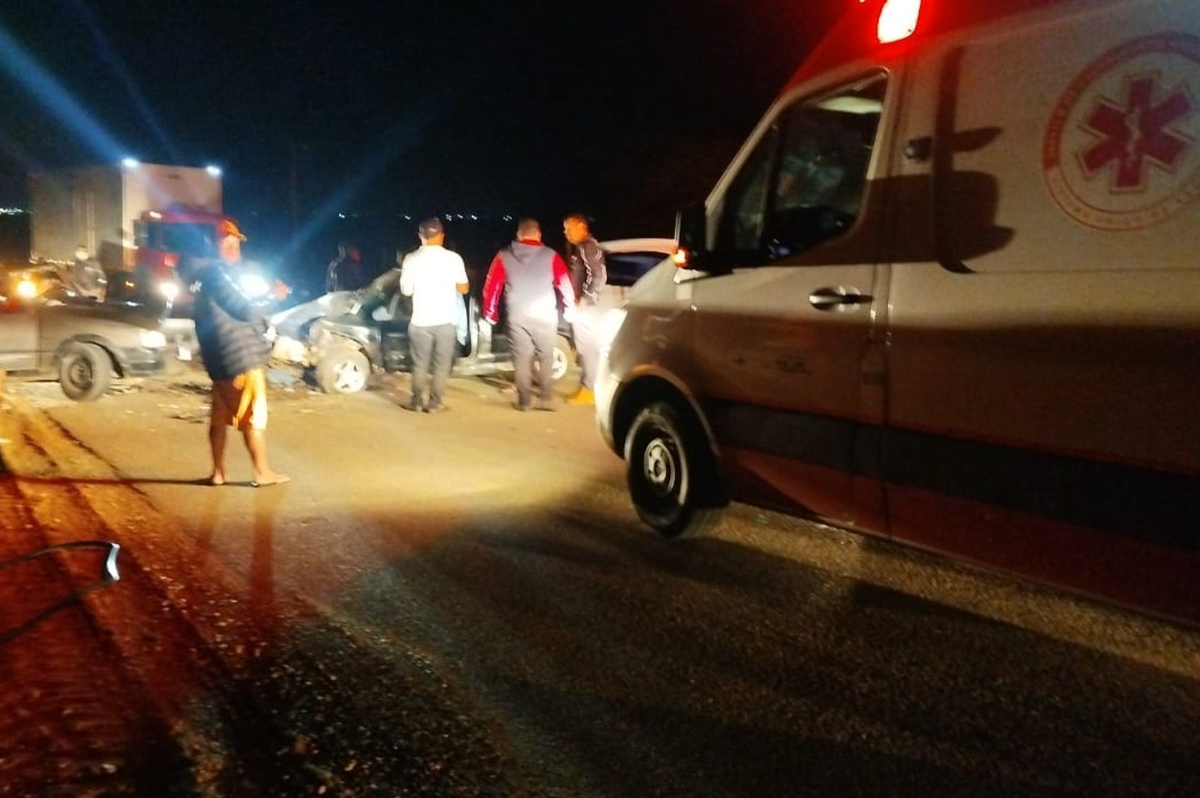 Uma pessoa morreu e duas ficaram feridas após colisão na SE-175