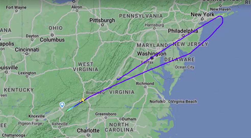 Imagens de radar mostram rota feita pelo avião — Foto: FlightRadar/Reuters