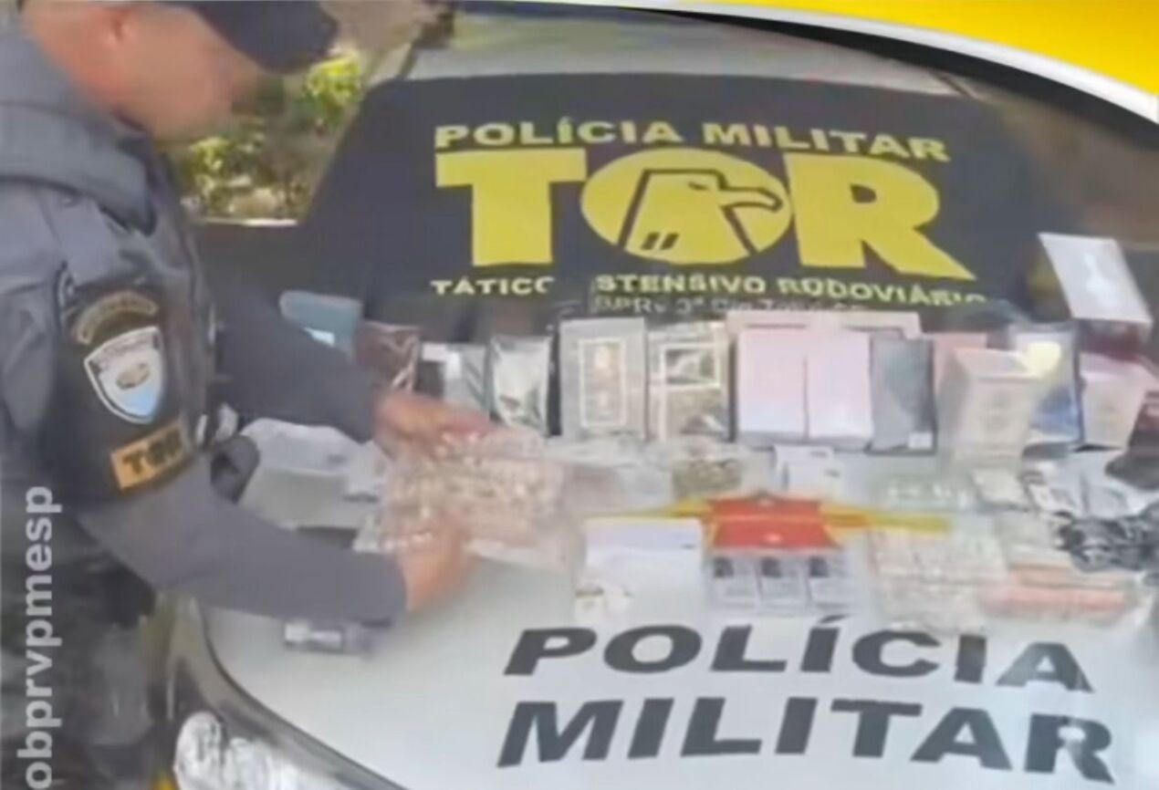 Trio é preso suspeito de contrabandear ampolas de medicamentos para emagrecer em rodovia de Quadra