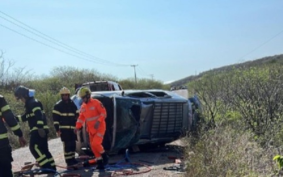 Motorista morreu após carro capotar na manhã deste sábado (26) na BR-226 no RN — Foto: Blog Icem Caraúbas/Cedida