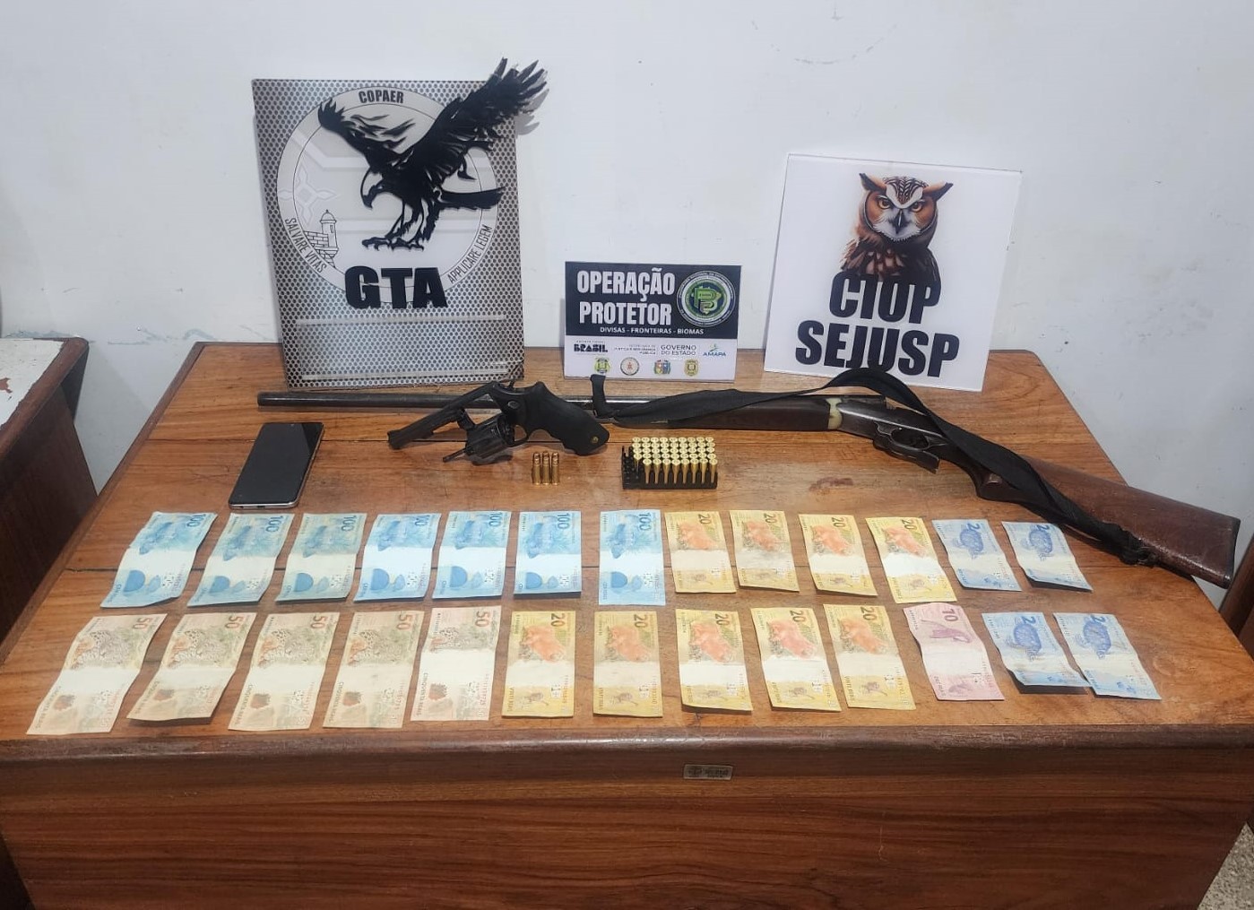 'Executor' de rivais é preso com armas, munições e dinheiro na Zona Norte de Macapá