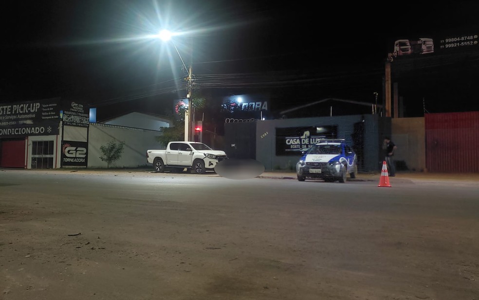 Motorista de caminhonete morre após ser atingido por carro no oeste da Bahia — Foto: Ivonaldo Paiva/Blog Braga