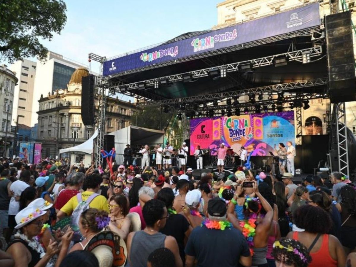 Veja o que abre e fecha em saúde, transporte, mercados e serviços públicos durante o Carnaval em Santos 