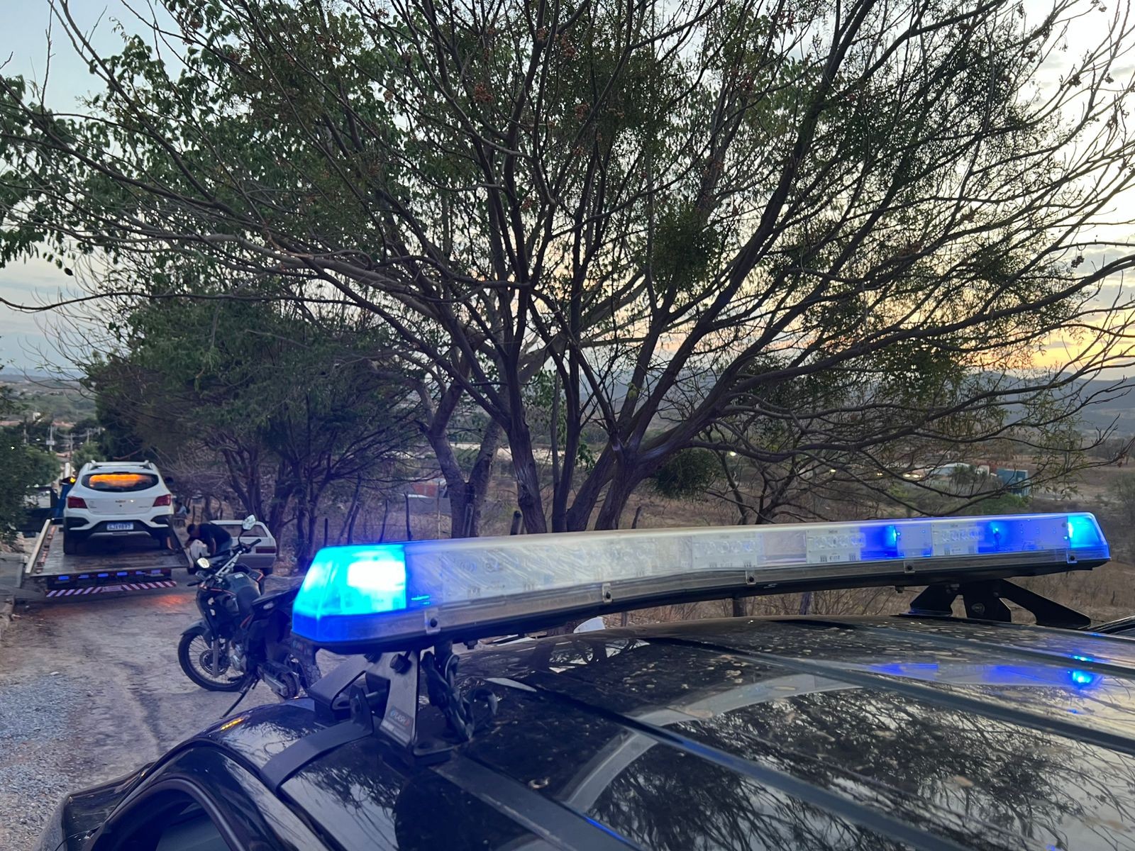 Polícia Civil apreende veículos na 2ª fase da operação Aparando Arestas contra o tráfico de drogas e lavagem de dinheiro no Norte de Minas