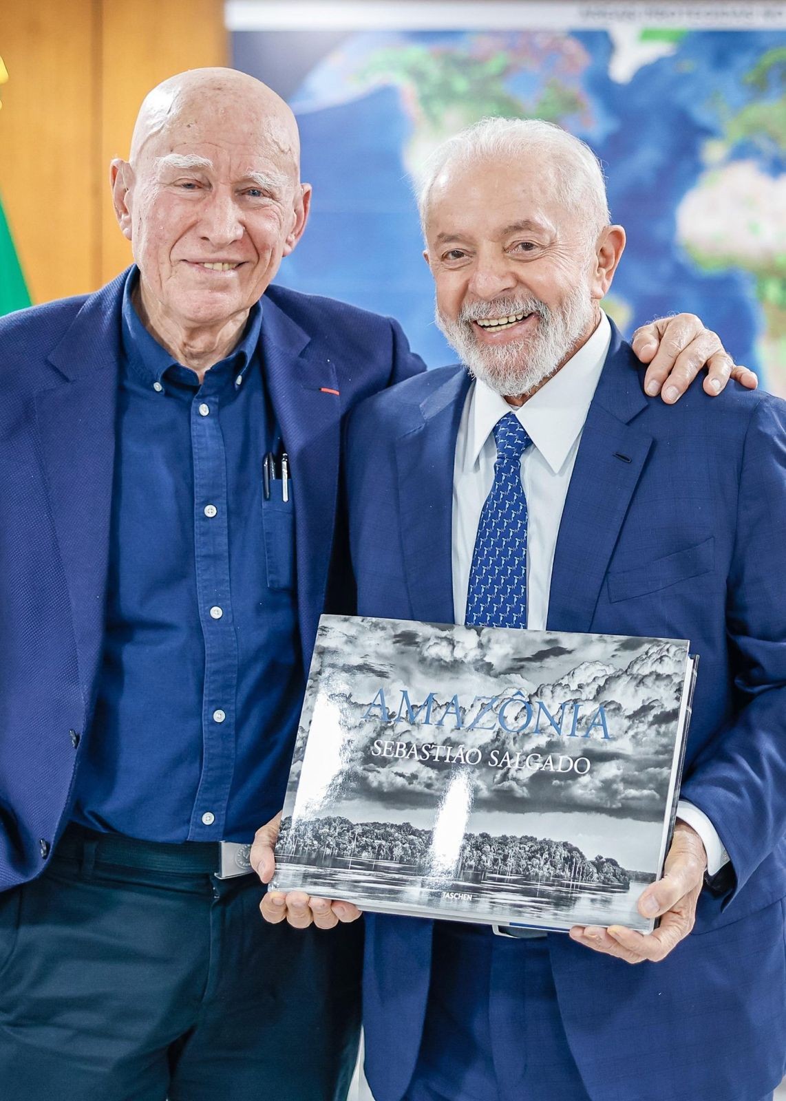 Lula faz um minuto de silêncio no Planalto em homenagem a Sebastião Salgado: 'Um dos maiores que o mundo já produziu'