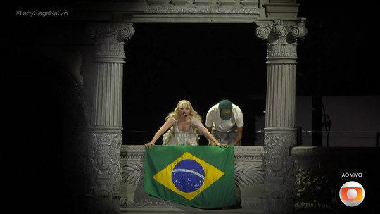 Show de Lady Gaga, com 2,5 milhões em Copacabana, entra para o Guiness Book - Foi o maior público de um show gratuito de uma artista feminina. Fãs lotaram a orla do Rio no dia 3 de maio.