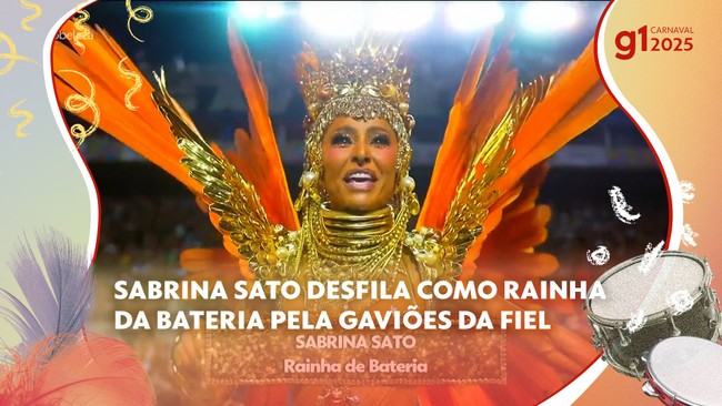 Sabrina Sato desfila como rainha da bateria pela Gaviões da Fiel