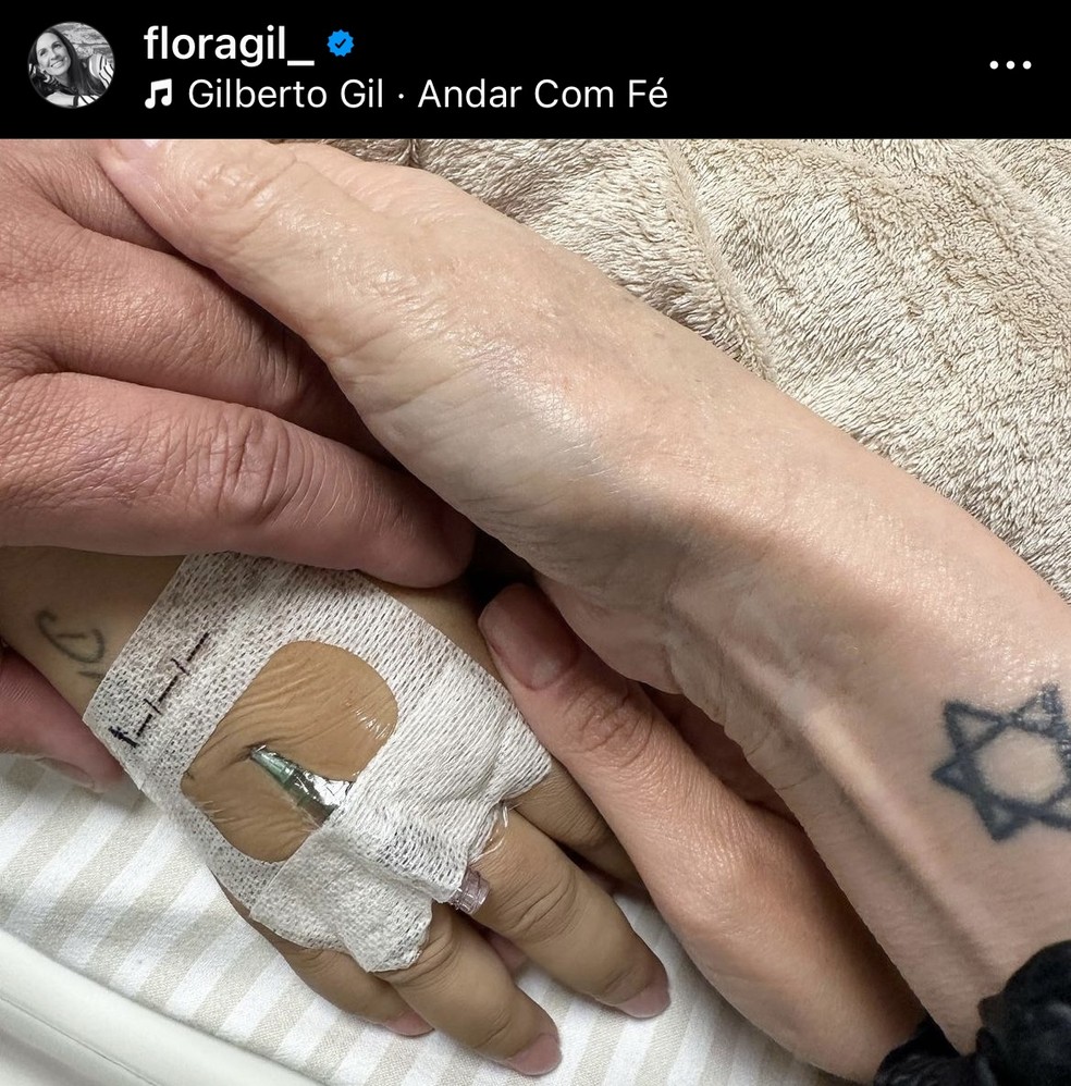 Postagem de Flora Gil após cirurgia de Preta Gil para retirada de tumor — Foto: Reprodução/Redes Sociais