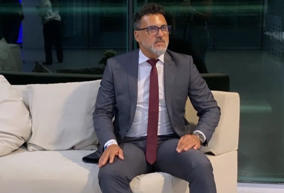 Telmo Venício Santana Carneiro, de 48 anos, atuou como atacante no Fluminense de Feira Futebol Clube — Foto: Reprodução/Redes Sociais