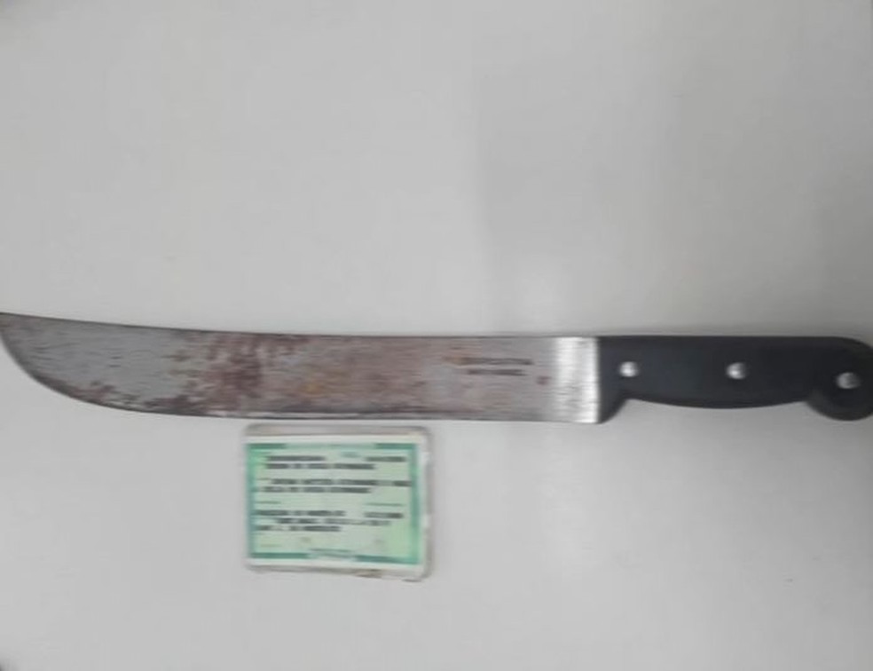 Homem é preso por agredir jovem com facão. — Foto: Divulgação/SSPDS