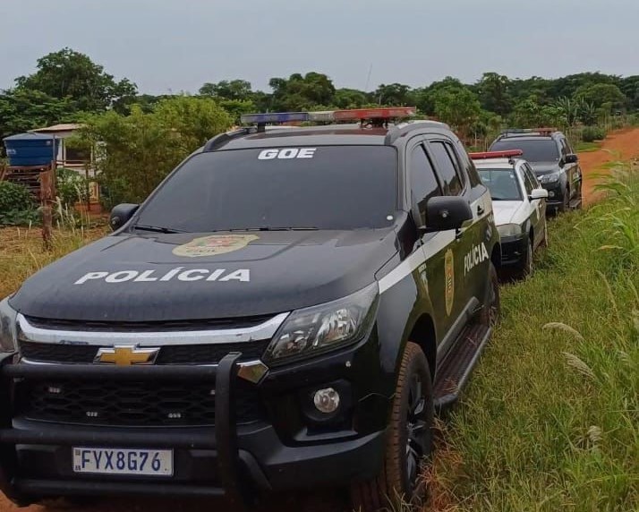 Operação Paz no Campo investiga disparos de tiros contra trator pulverizador em propriedade rural, em Sandovalina