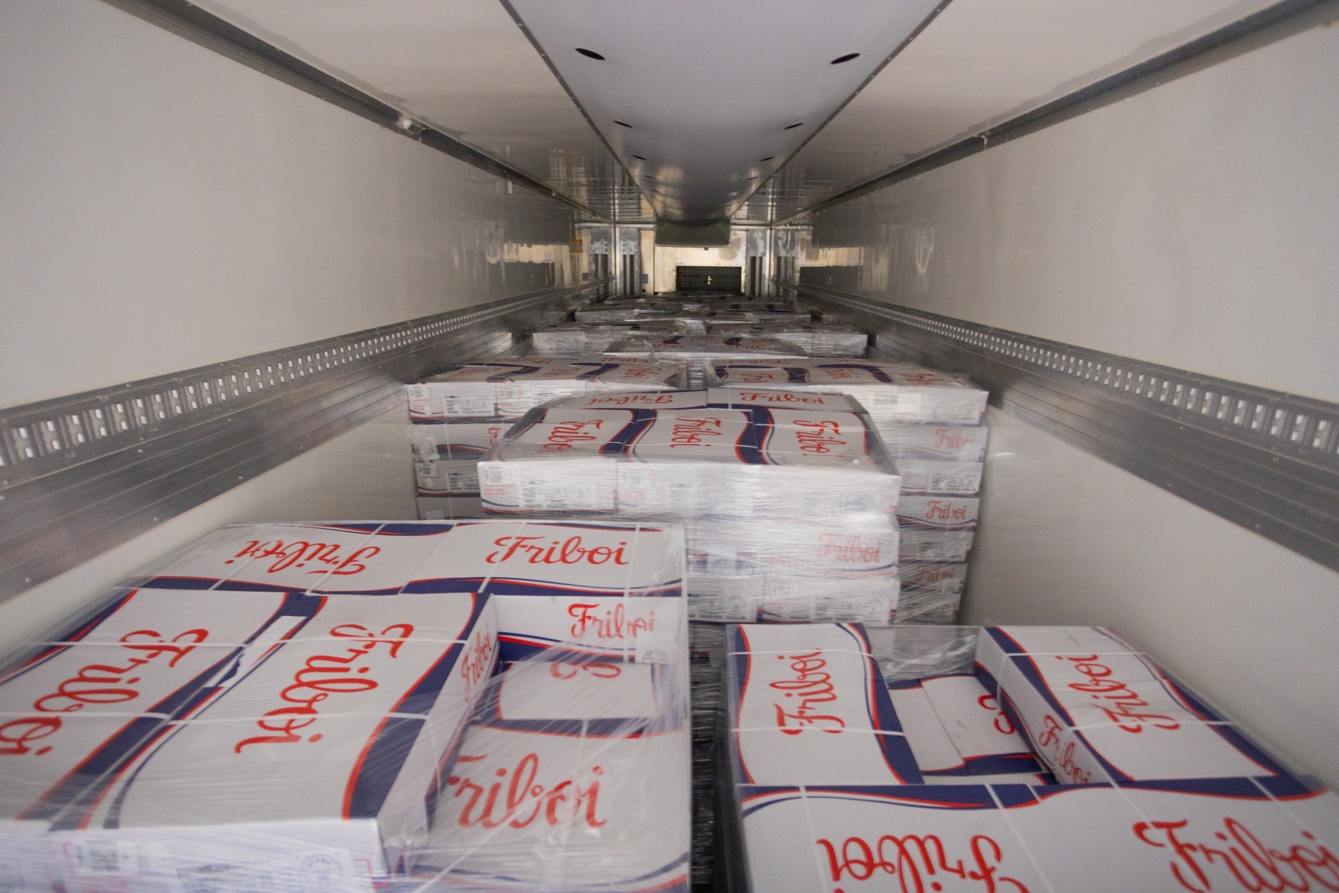 Primeira carga a ser transportada na megaestrada que vai ligar o Brasil ao Chile é carne ‘Made in MS’