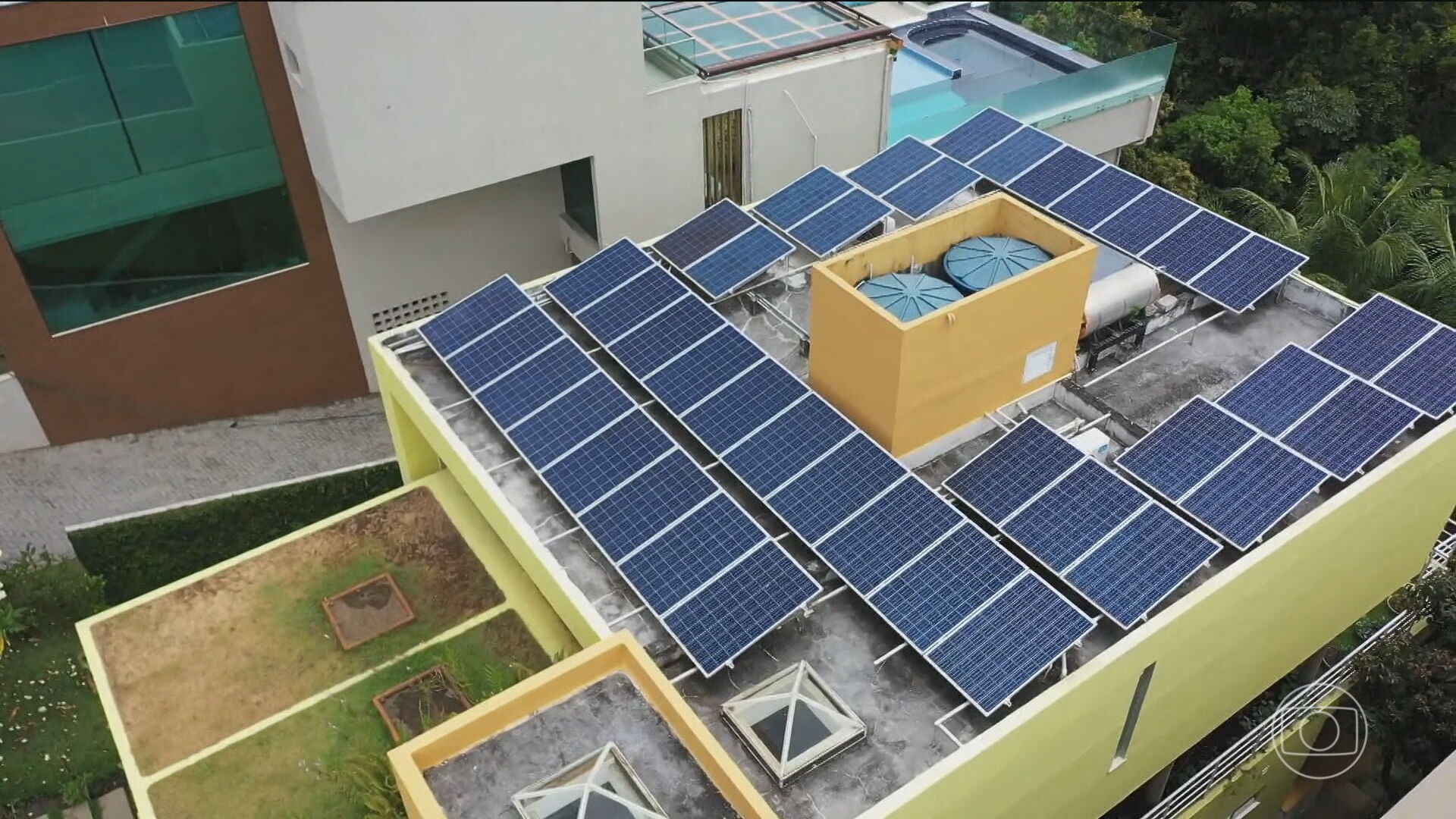 Excedente de energia renovável gera problema para sistema elétrico brasileiro; entenda