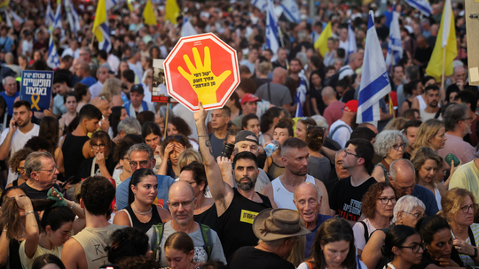 38 são detidos em Israel durante manifestações nacionais por cessar-fogo em Gaza e libertação de reféns