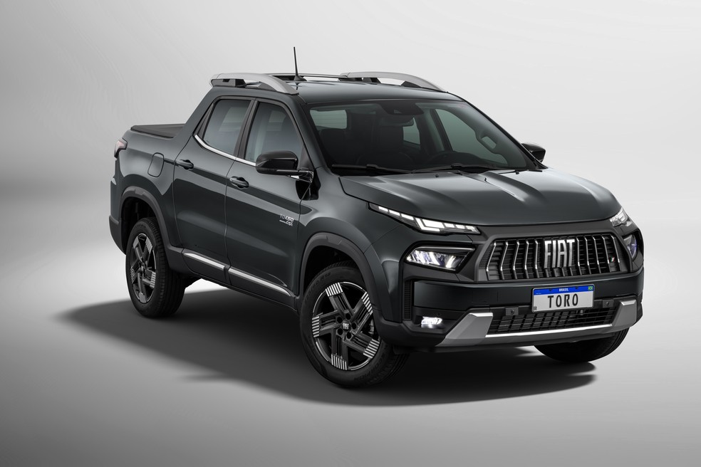 Fiat Toro Volcano 2026 com motor diesel — Foto: Divulgação / Stellantis