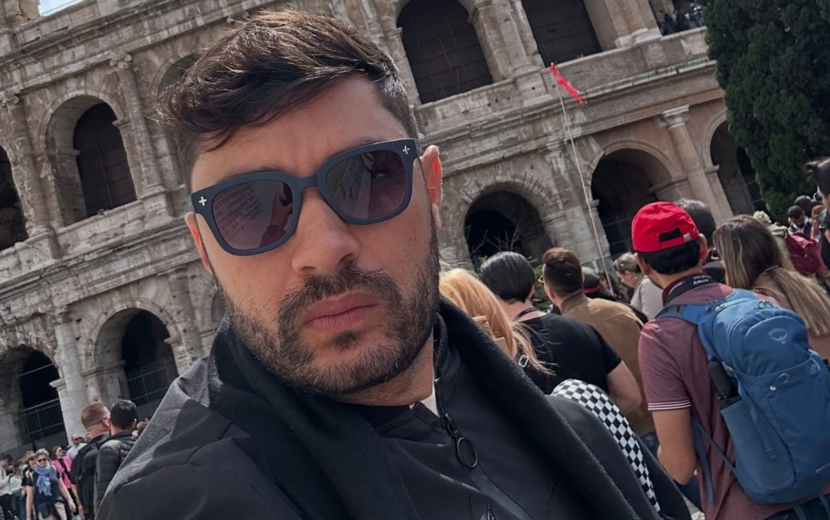 Empresário morre após batida entre carro e ônibus na BA; vítima estava a caminho de São Paulo para fazer compras