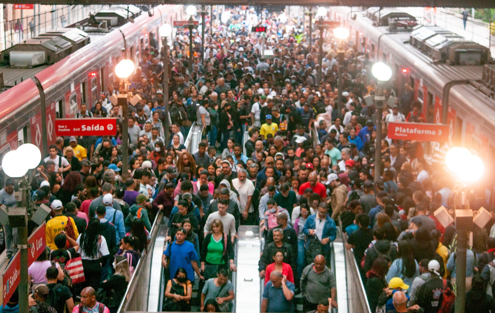 7 em cada 10 mulheres dizem já ter sofrido assédio em São Paulo