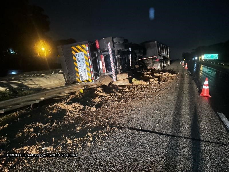 Acidentes interditam rodovias e deixam feridos na região de Itapetininga