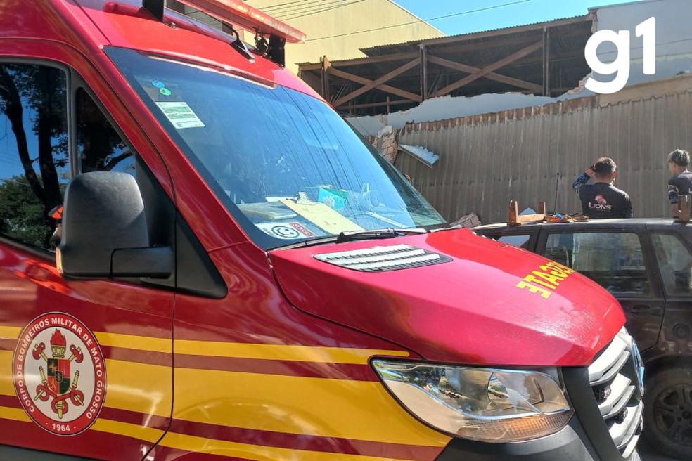 Corpo de Bombeiros interditou a área por medida de segurança — Foto: Corpo de Bombeiros