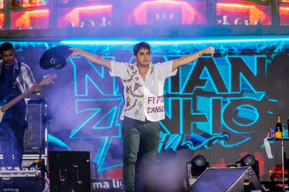 Natanzinho Lima no Arraiá do Povo — Foto: Diego Souza