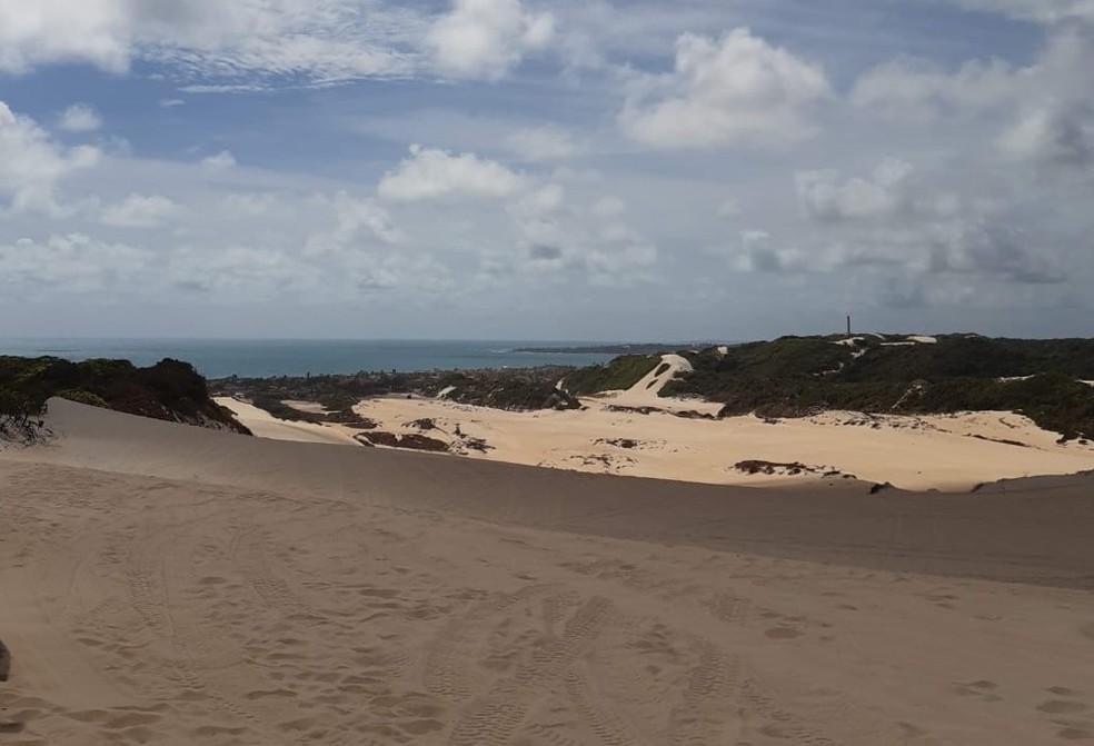 Passeio pelas dunas e lagoas de Búzios era um dos alvos dos criminosos — Foto: Fernanda Zauli/g1