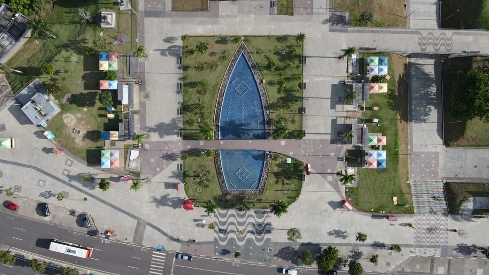 Vista aérea do calçadão da Ponta Negra de Manaus — Foto: Elton Viana/Arquivo da Semcom
