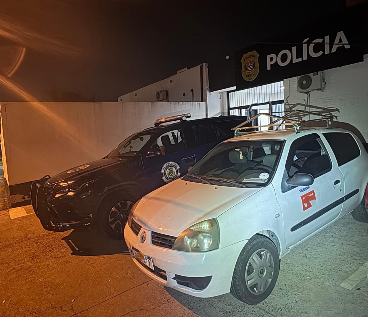Dupla é presa em flagrante por furto de cabos após se passar por funcionários de empresa de telefonia em Santa Bárbara; VÍDEO