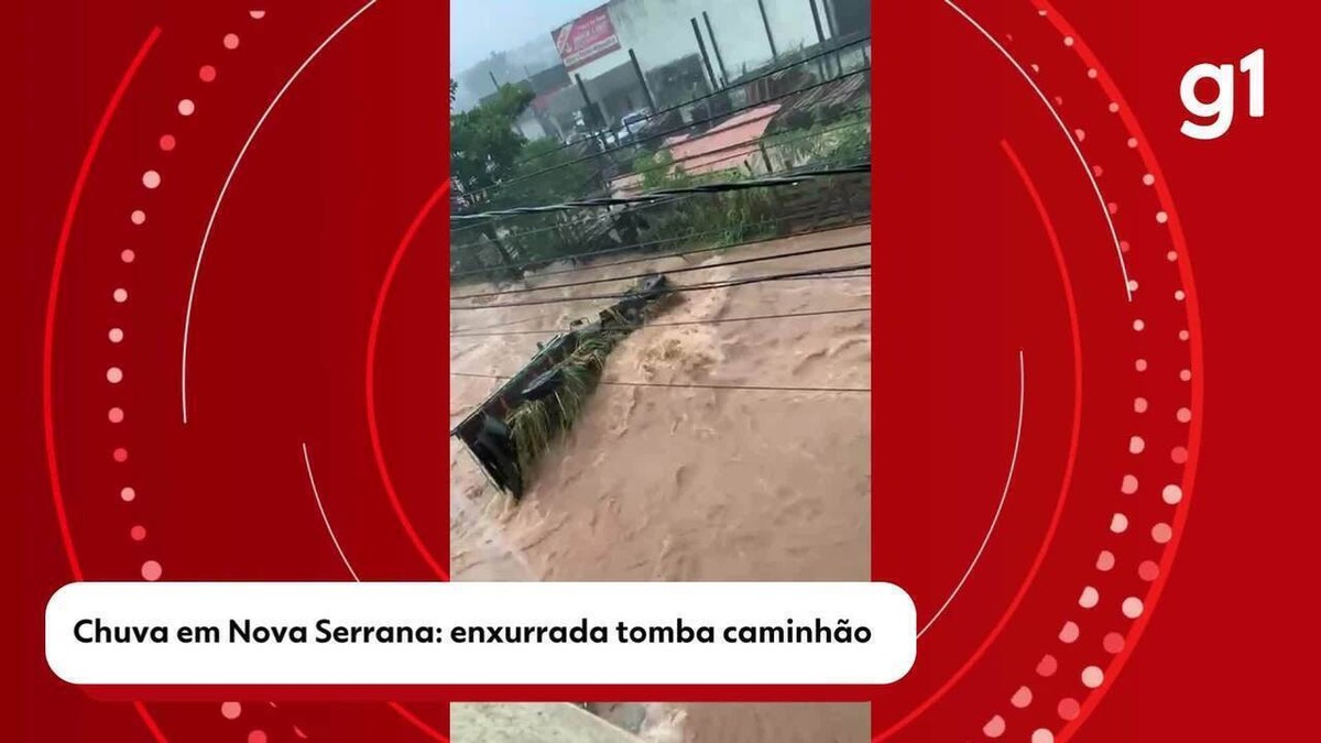 VÍDEO: Enxurrada tomba e arrasta caminhão em MG